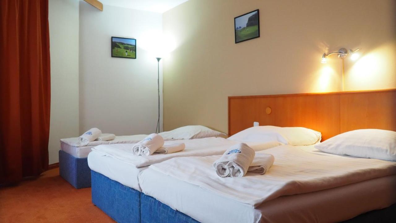 Hotel Tennis Club Prostějov Kültér fotó
