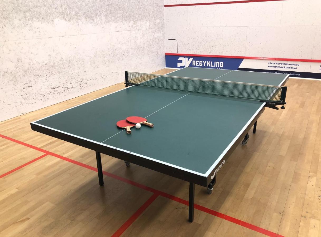 Hotel Tennis Club Prostějov Kültér fotó