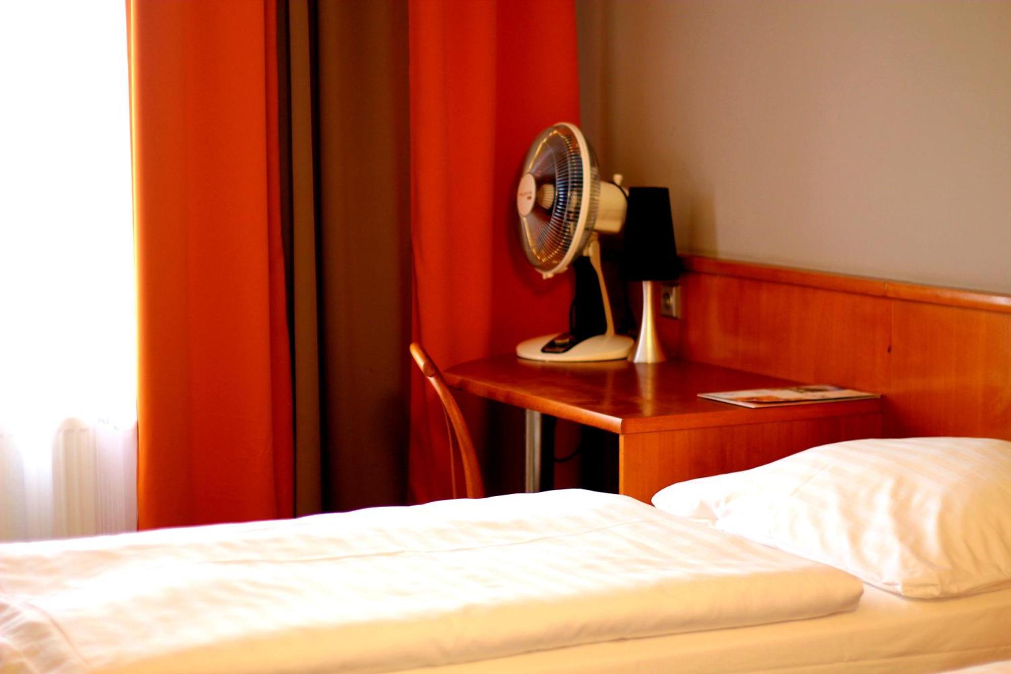 Hotel Tennis Club Prostějov Kültér fotó